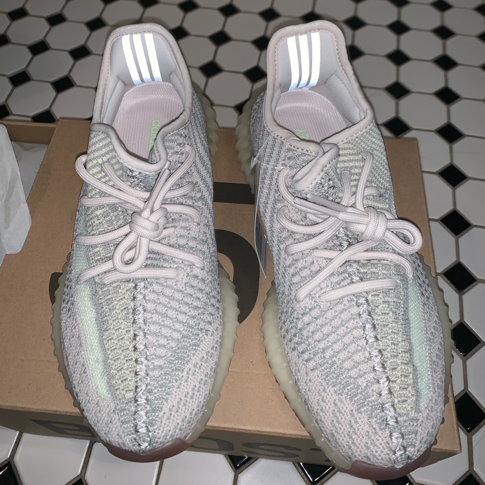 Citrin Yeezy Boost 350!!